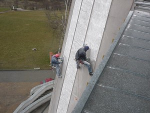 Prace wysokościowe Kraków - remont elewacji.